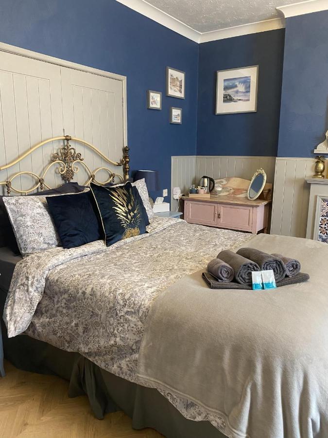 The Blue House B&B Torquay Room photo
